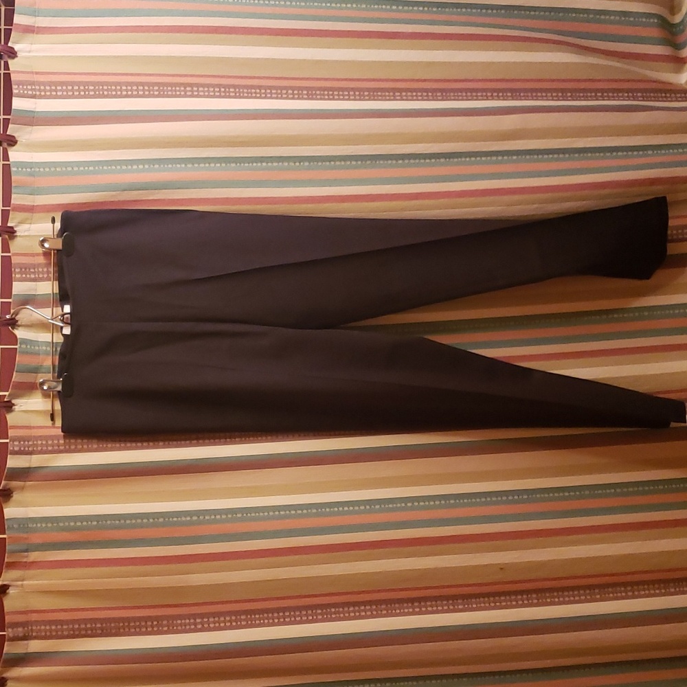 Leggiadro slacks size 6-8